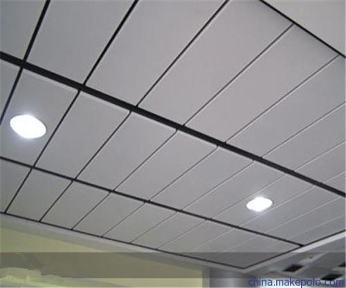 集成吊頂完成面-臥室集成吊頂的這些事