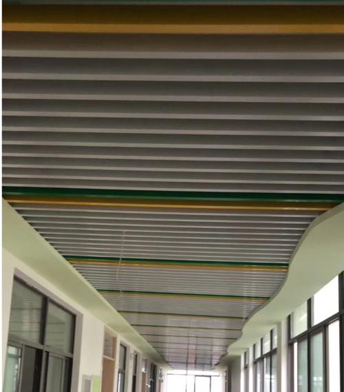寧波集成吊頂工廠-處理集成吊頂不平