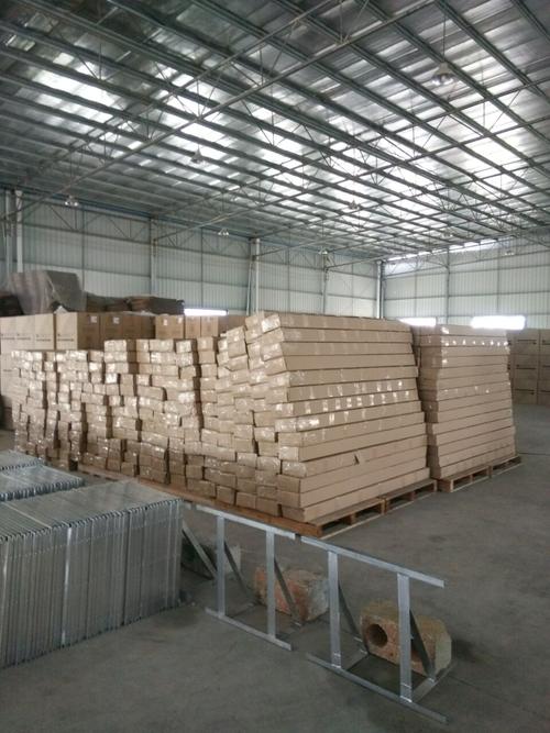 南寧弧形鋁方通-鋁方通多少錢一米